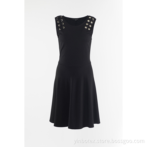 Black sleeveless skirt with eyelet at front